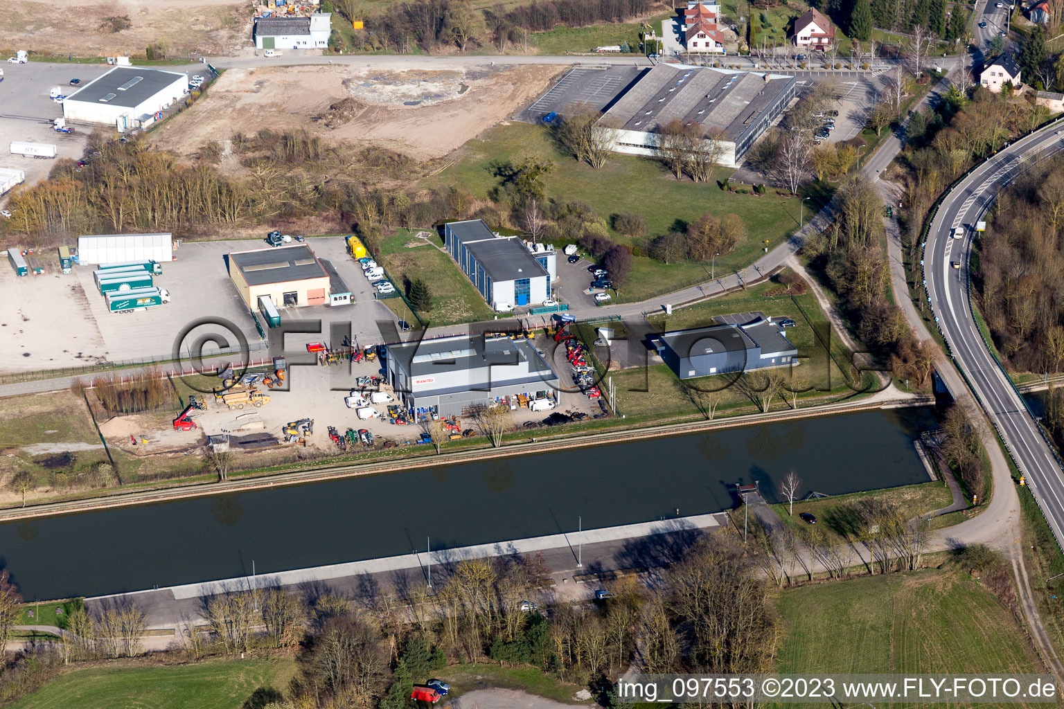Luftbild von Dettwiller im Bundesland Bas-Rhin, Frankreich