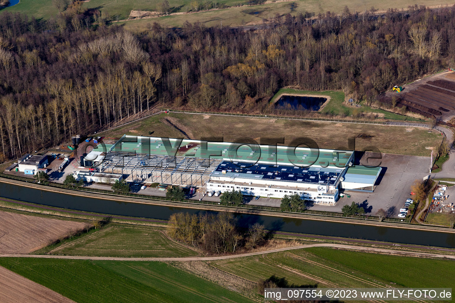 Luftaufnahme von Dettwiller im Bundesland Bas-Rhin, Frankreich