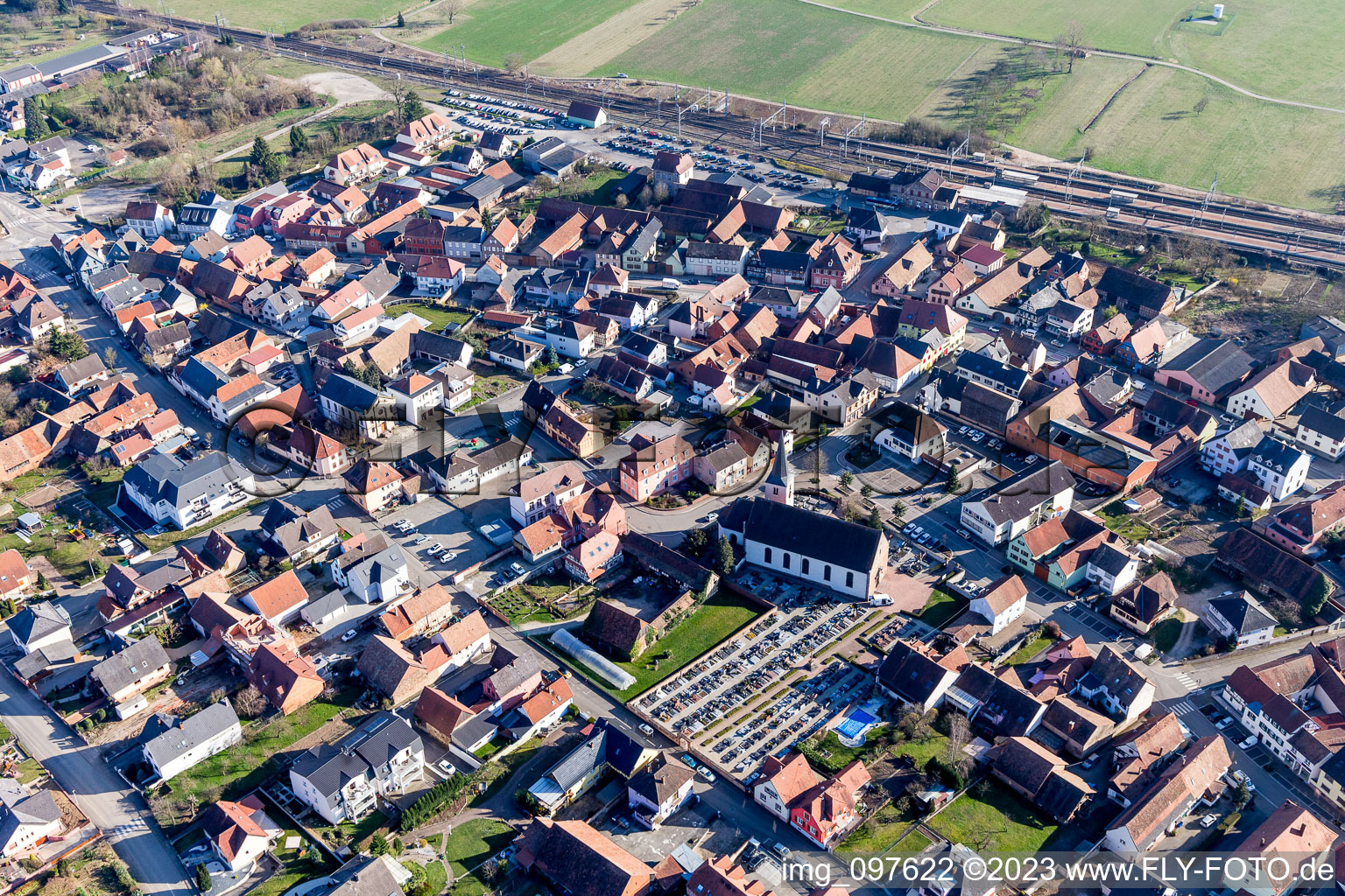 Luftbild von Mommenheim im Bundesland Bas-Rhin, Frankreich