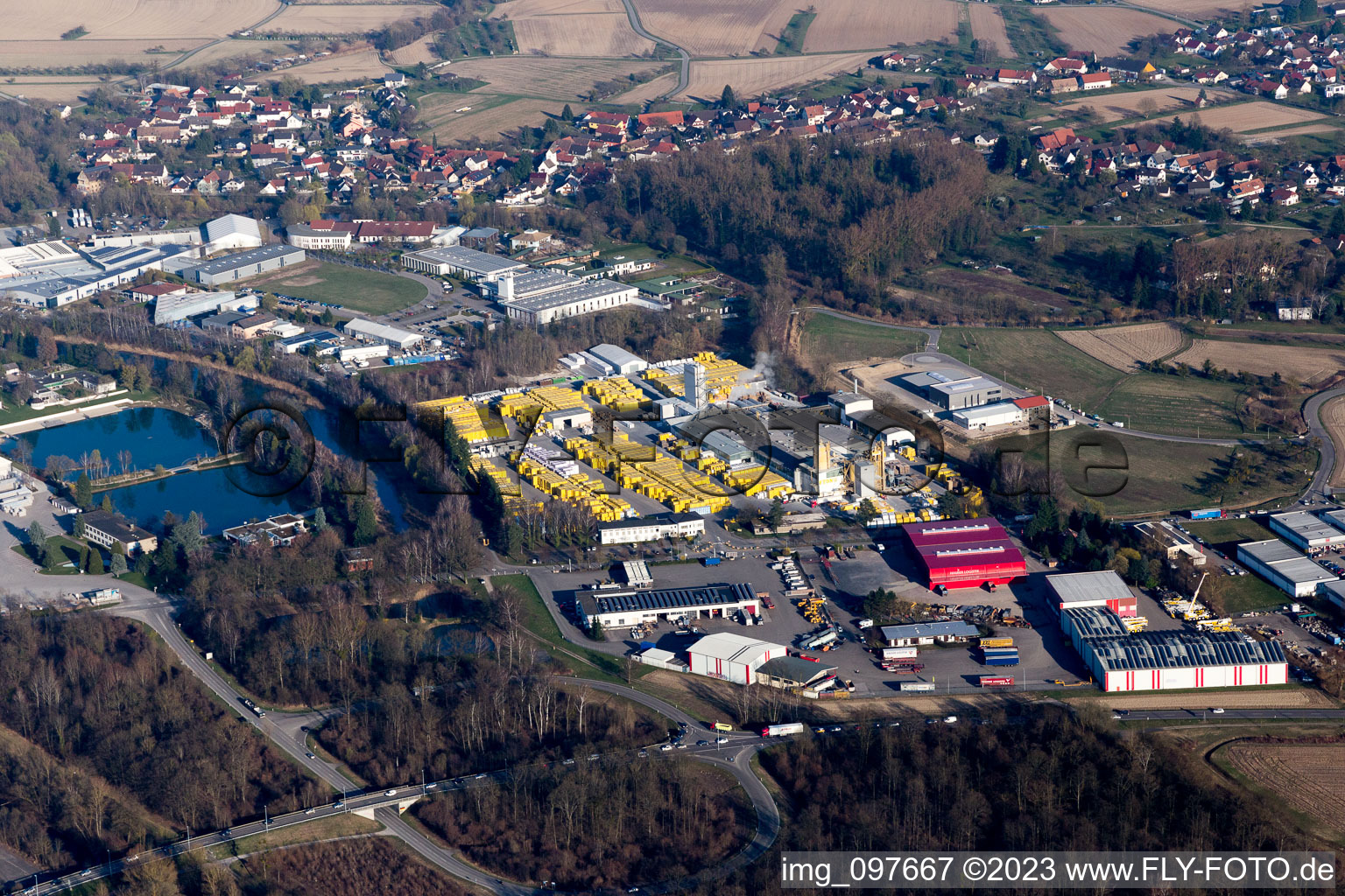 Ortsteil Freistett in Rheinau im Bundesland Baden-Württemberg, Deutschland aus der Drohnenperspektive