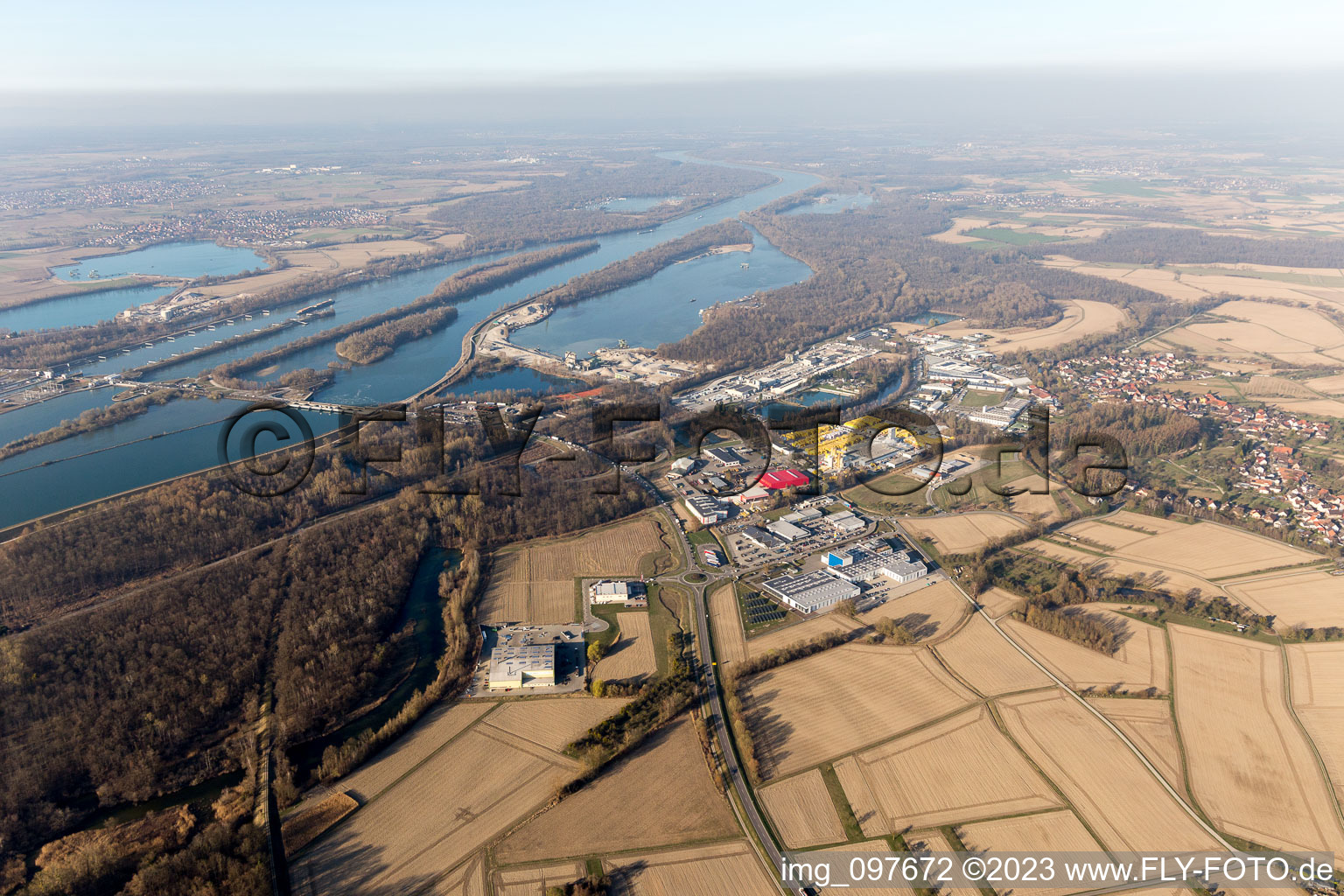 Ortsteil Freistett in Rheinau im Bundesland Baden-Württemberg, Deutschland von der Drohne aus gesehen