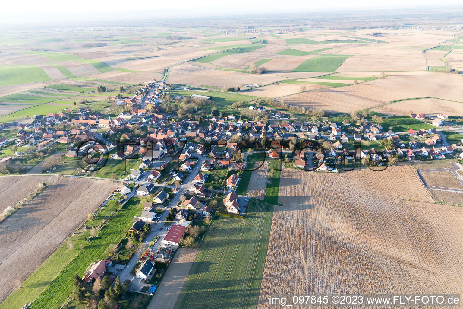 Oberlauterbach im Bundesland Bas-Rhin, Frankreich aus der Luft betrachtet