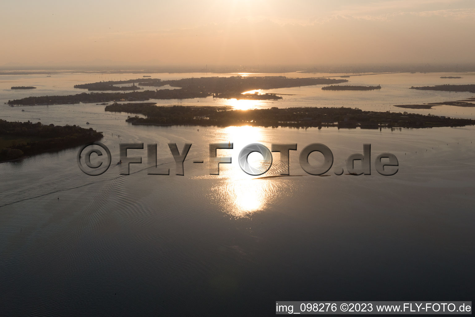 Punta Sabbioni im Bundesland Venetien, Italien vom Flugzeug aus
