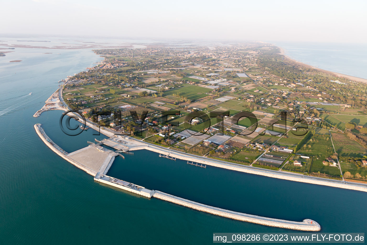 Luftbild von Punta Sabbioni im Bundesland Venetien, Italien