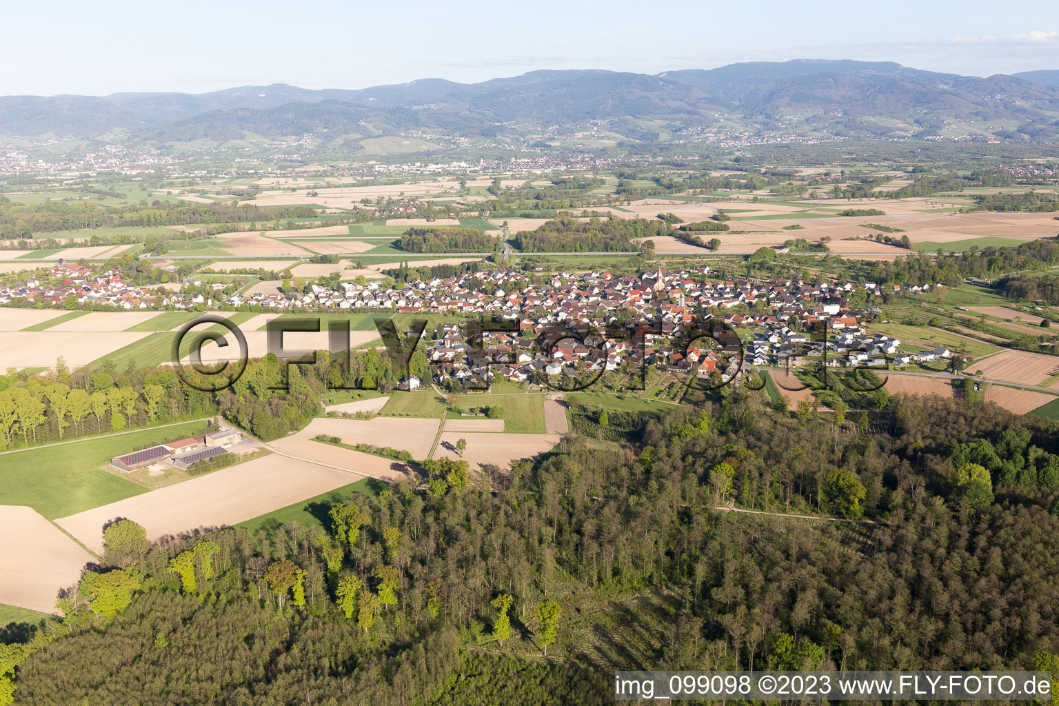 Luftaufnahme von Unzhurst im Bundesland Baden-Württemberg, Deutschland
