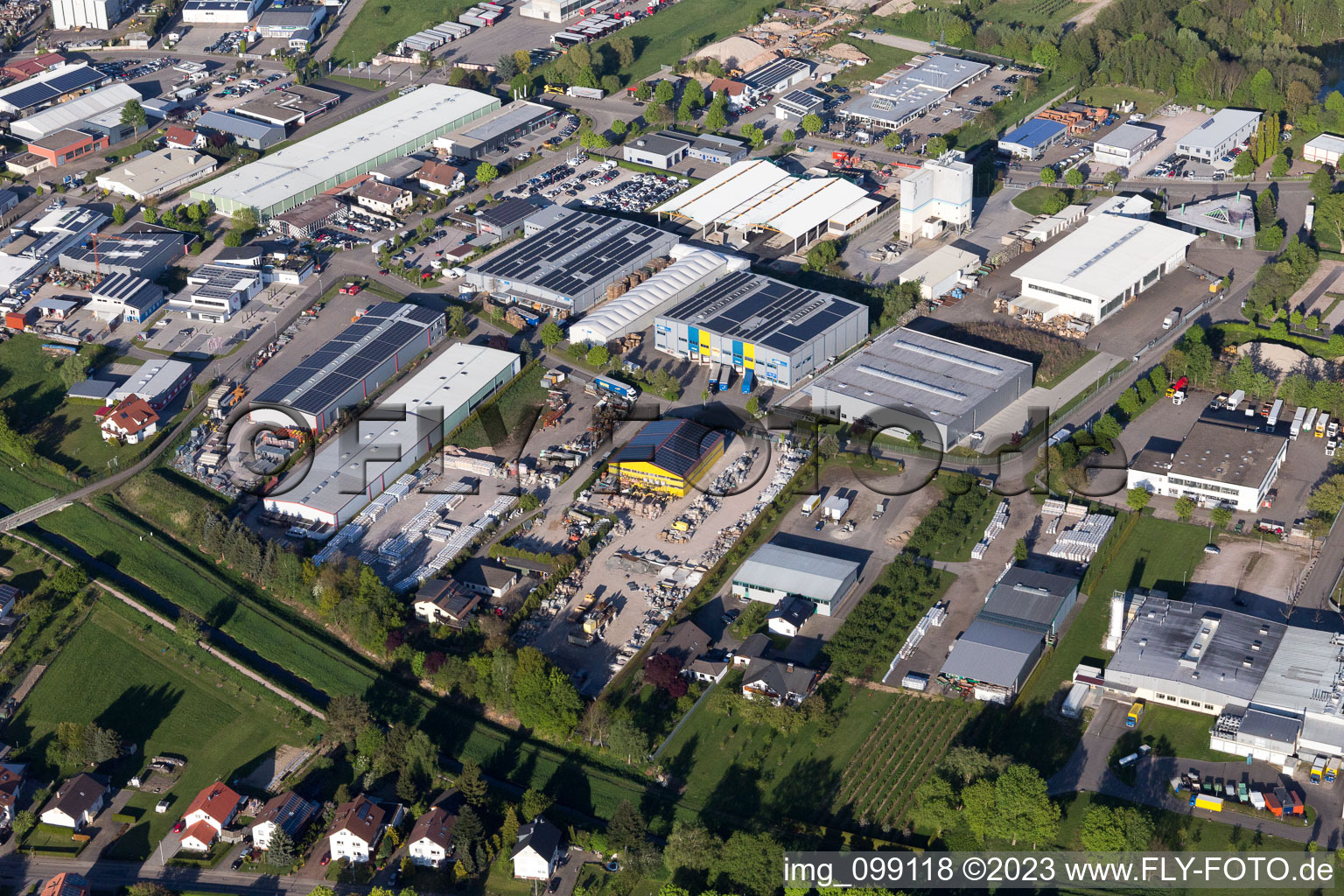 Luftbild von Bühl, Industriegebiet West im Ortsteil Vimbuch im Bundesland Baden-Württemberg, Deutschland
