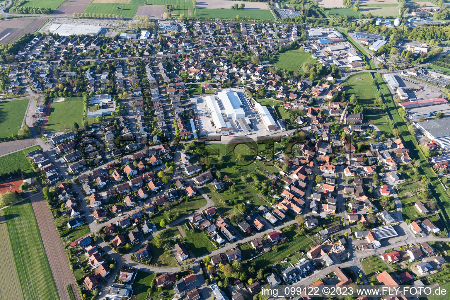 Luftaufnahme von Ortsteil Vimbuch in Bühl im Bundesland Baden-Württemberg, Deutschland