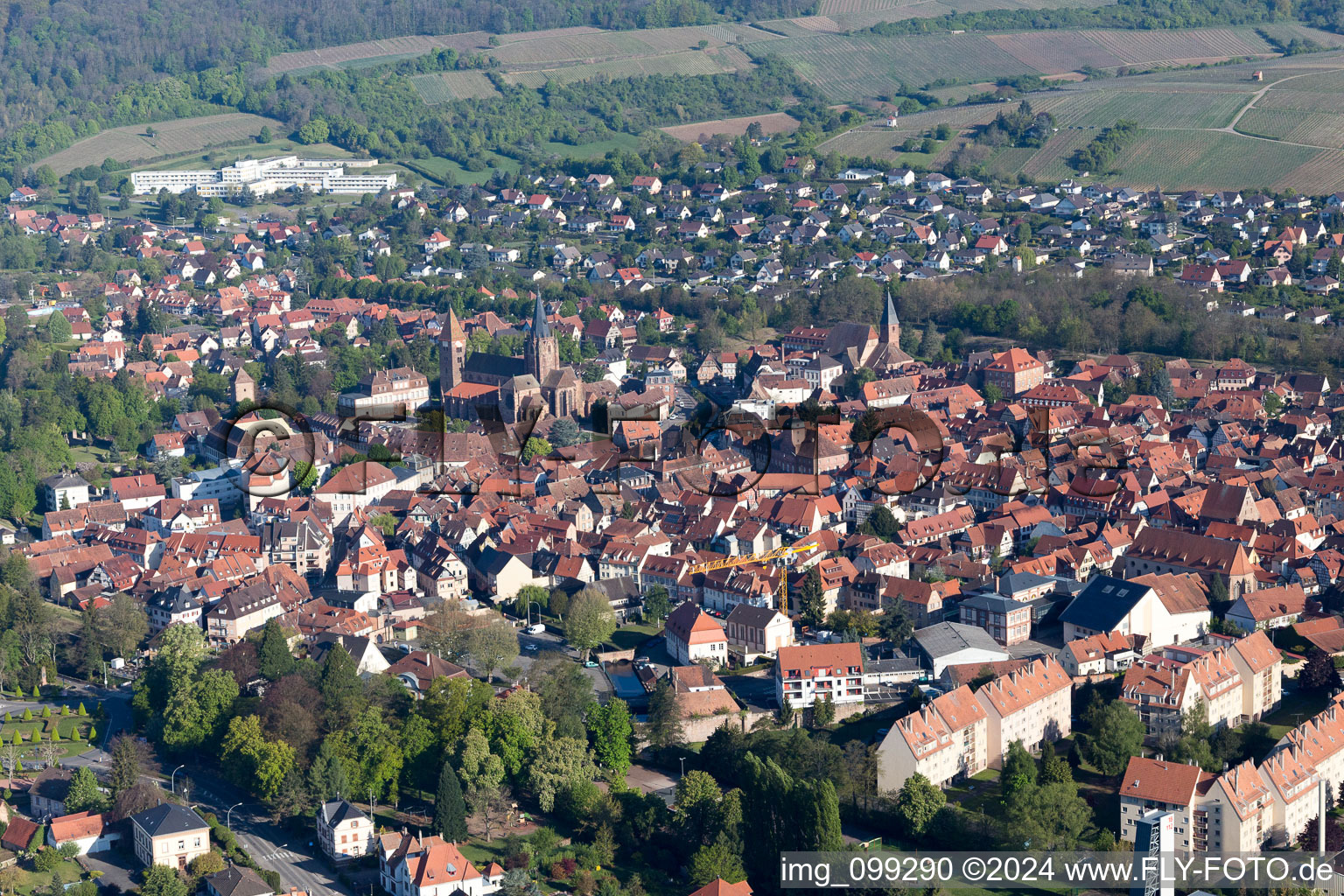 Altenstadt im Bundesland Bas-Rhin, Frankreich aus der Vogelperspektive