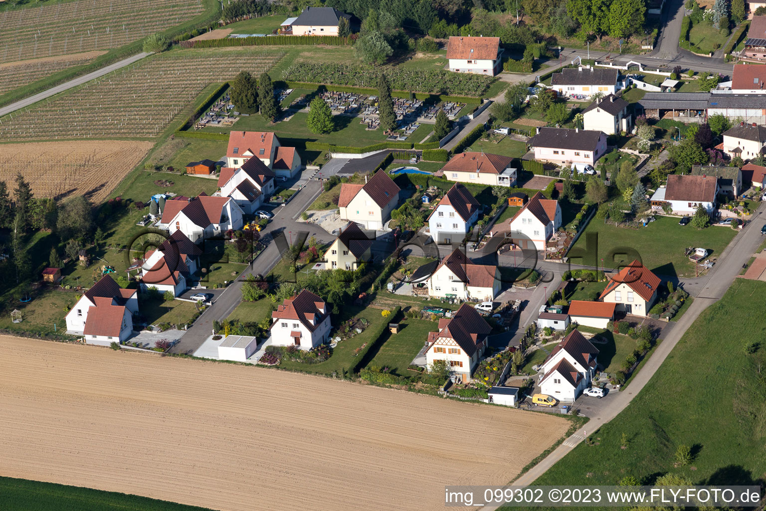 Luftbild von Rott im Bundesland Bas-Rhin, Frankreich