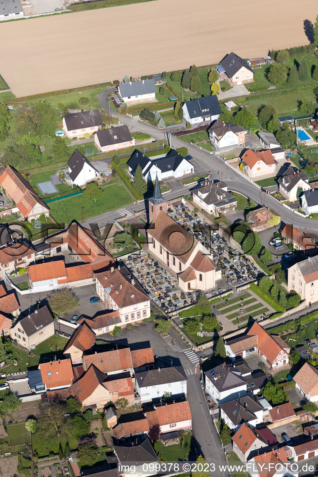 Eschbach im Bundesland Bas-Rhin, Frankreich von einer Drohne aus