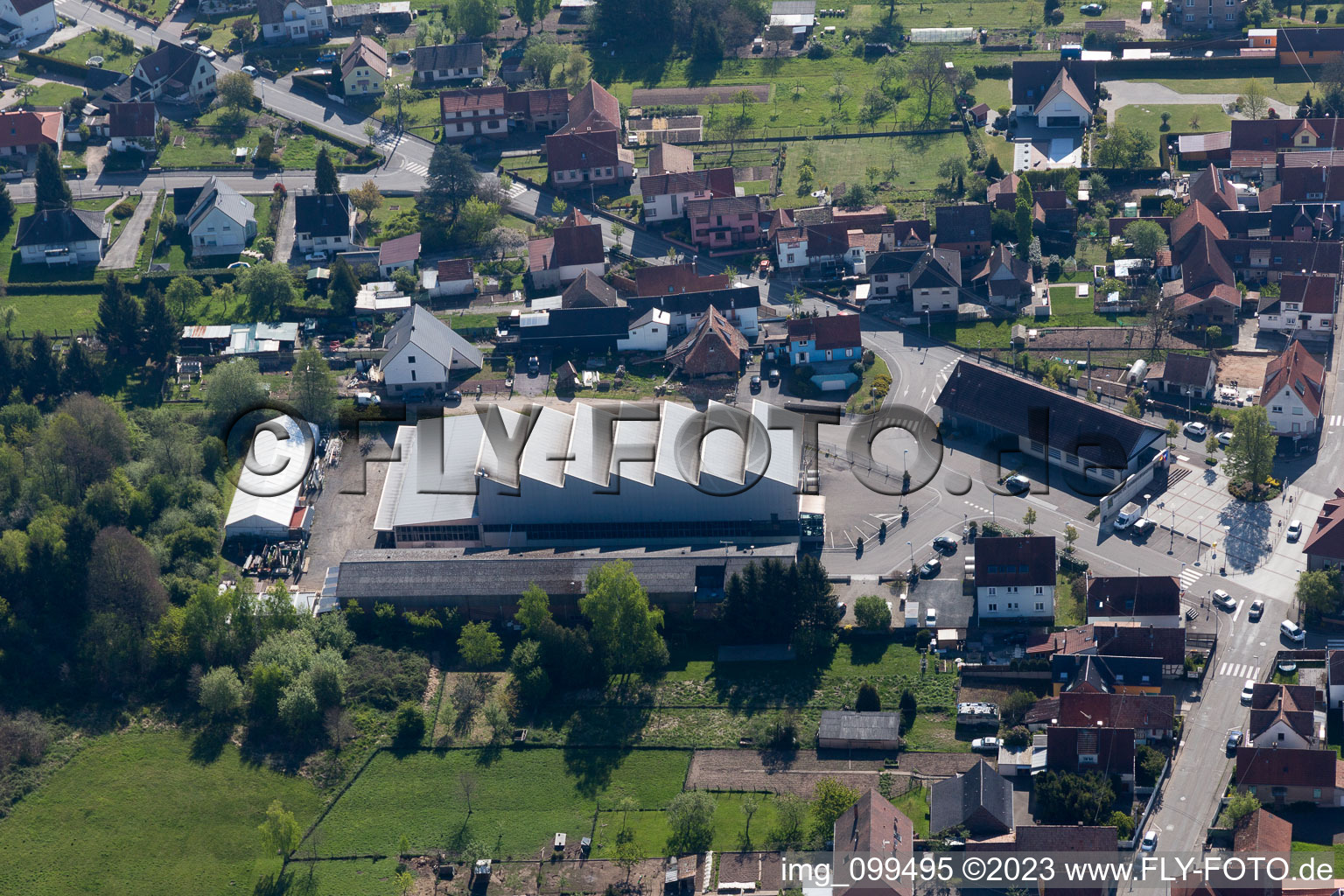 Gumbrechtshoffen im Bundesland Bas-Rhin, Frankreich von oben gesehen