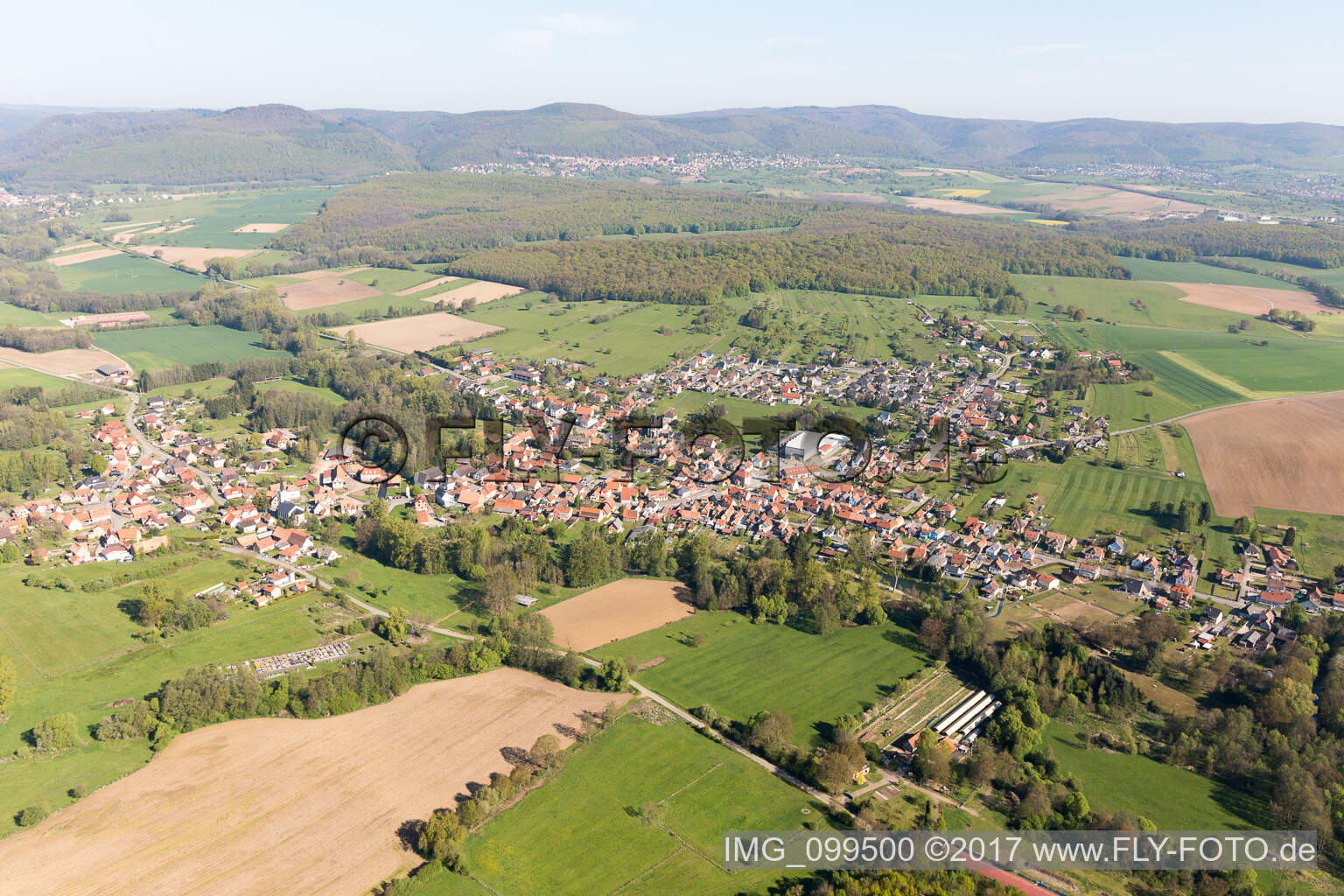 Uttenhoffen im Bundesland Bas-Rhin, Frankreich aus der Luft