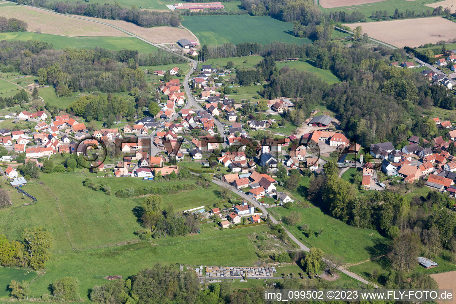 Drohnenaufname von Gumbrechtshoffen im Bundesland Bas-Rhin, Frankreich