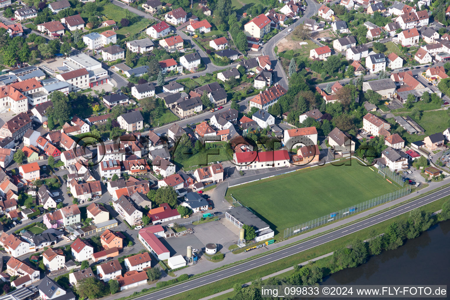 Schrägluftbild von Bischberg im Bundesland Bayern, Deutschland