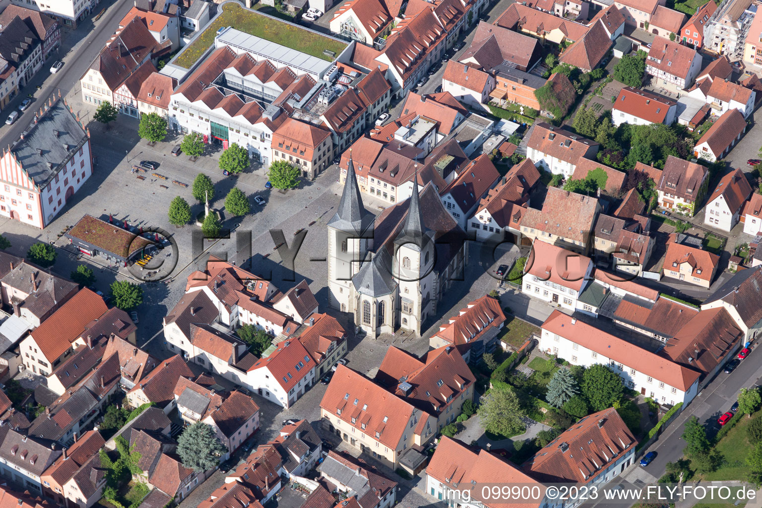 Haßfurt im Bundesland Bayern, Deutschland von der Drohne aus gesehen