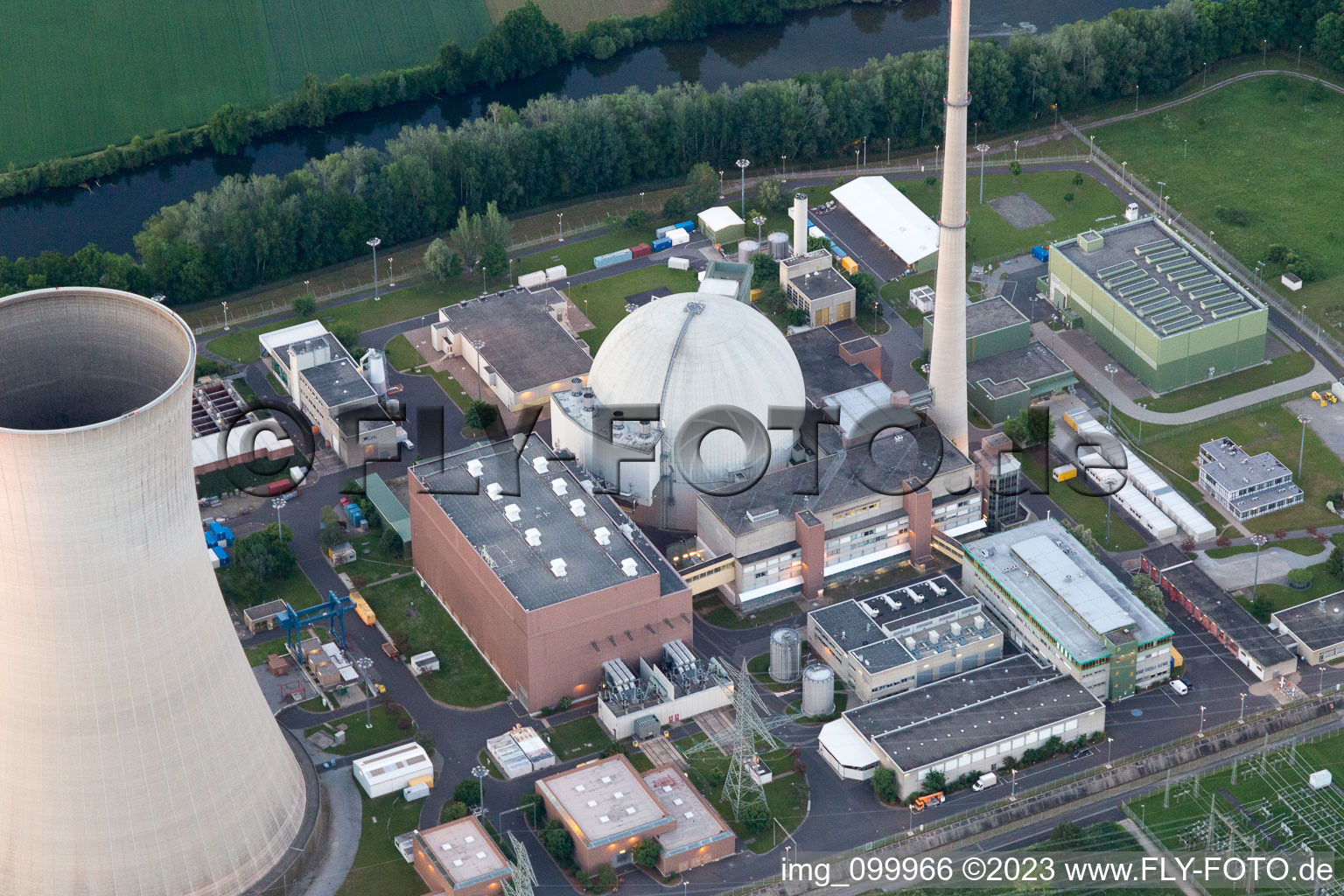 Grafenrheinfeld KKG im Bundesland Bayern, Deutschland von einer Drohne aus