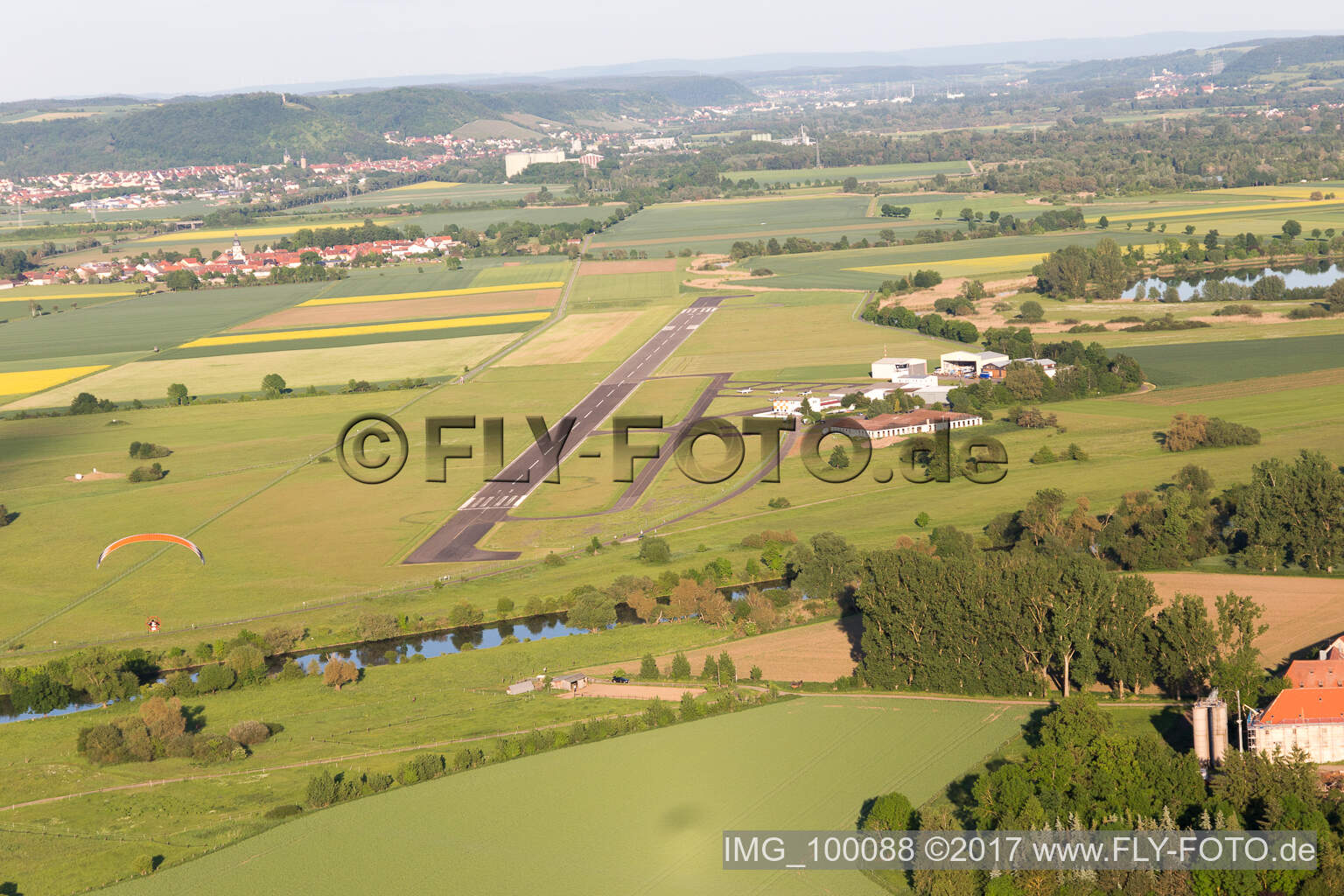 Luftaufnahme von Haßfurt, Flugplatz im Bundesland Bayern, Deutschland