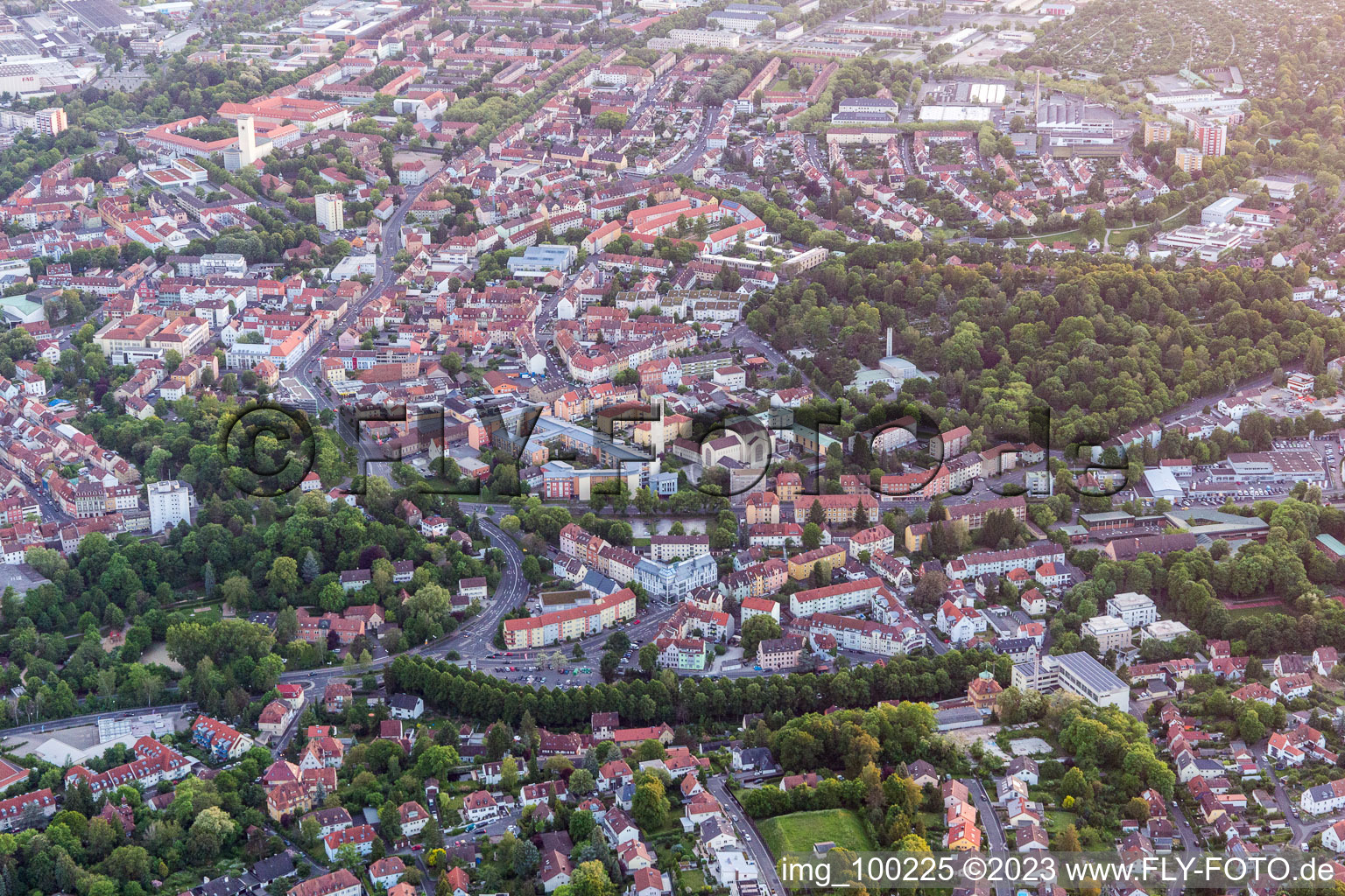 Luftaufnahme von Schweinfurt im Bundesland Bayern, Deutschland