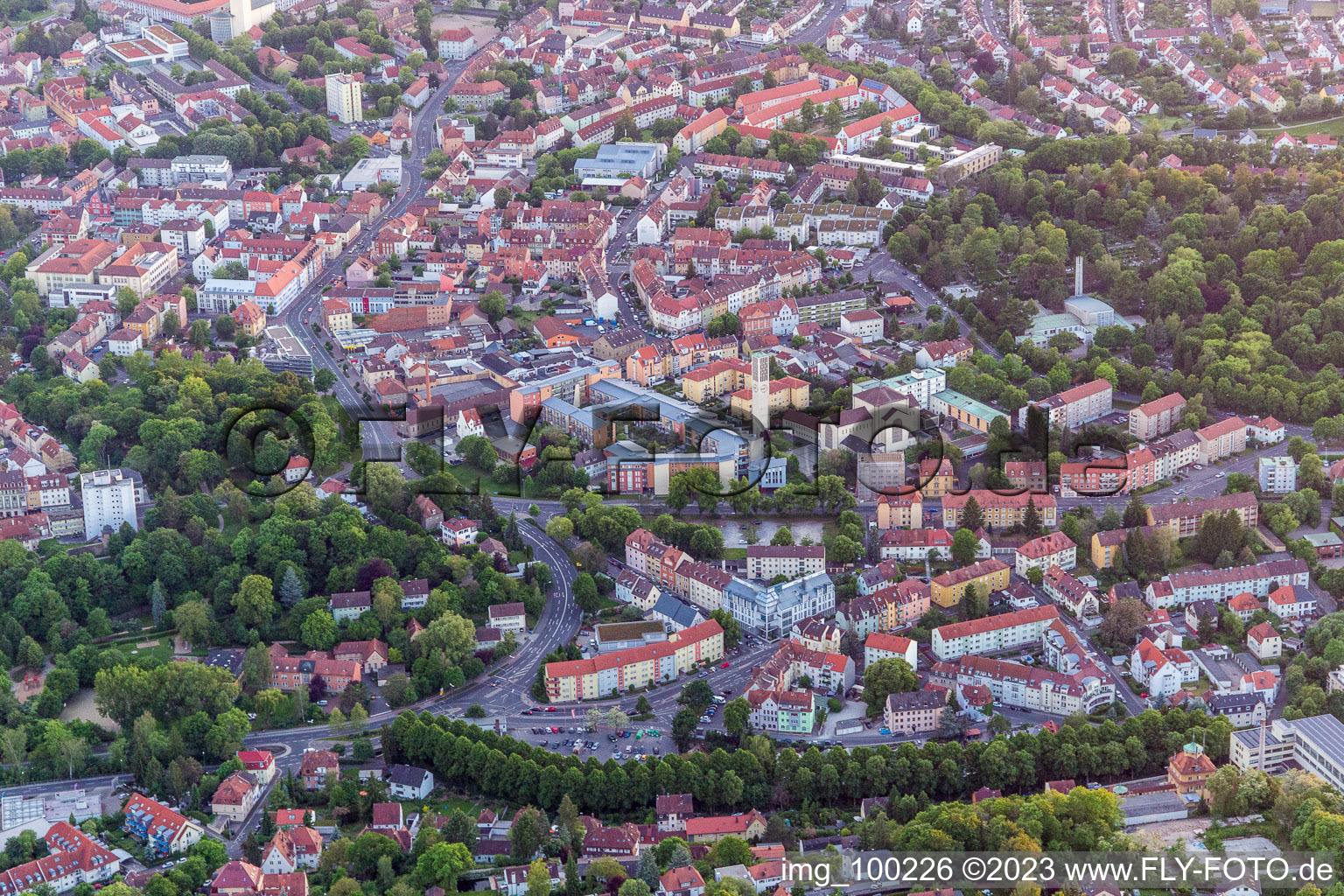 Schrägluftbild von Schweinfurt im Bundesland Bayern, Deutschland