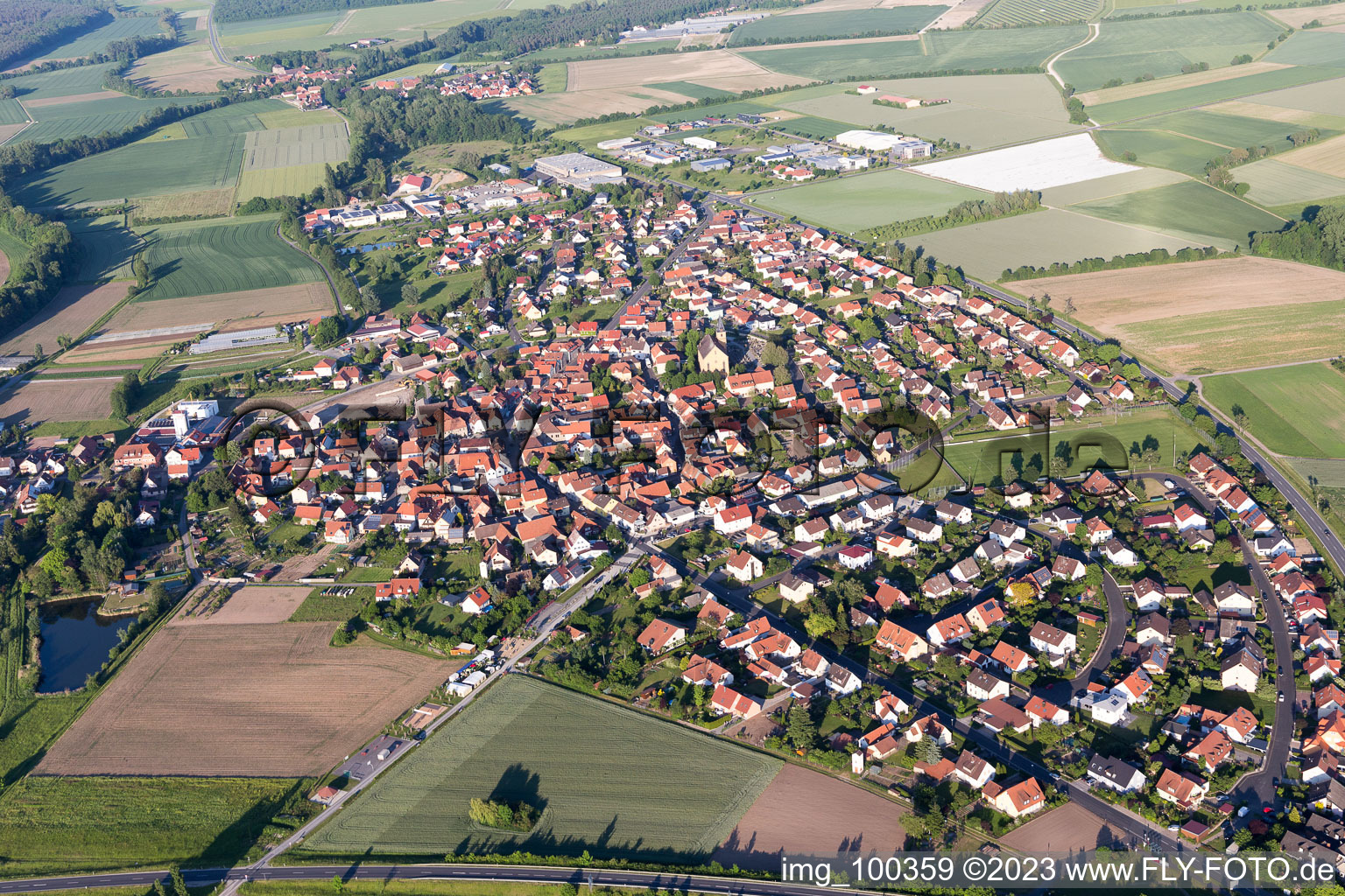Luftaufnahme von Schwarzach am Main im Bundesland Bayern, Deutschland