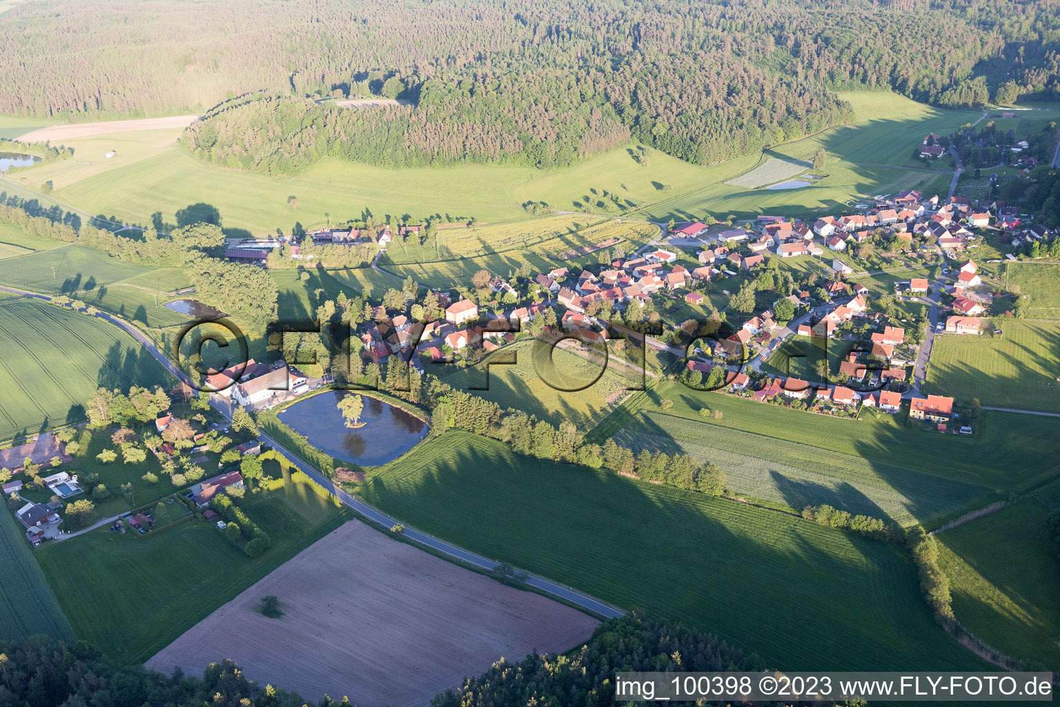Schrägluftbild von Rehweiler im Bundesland Bayern, Deutschland