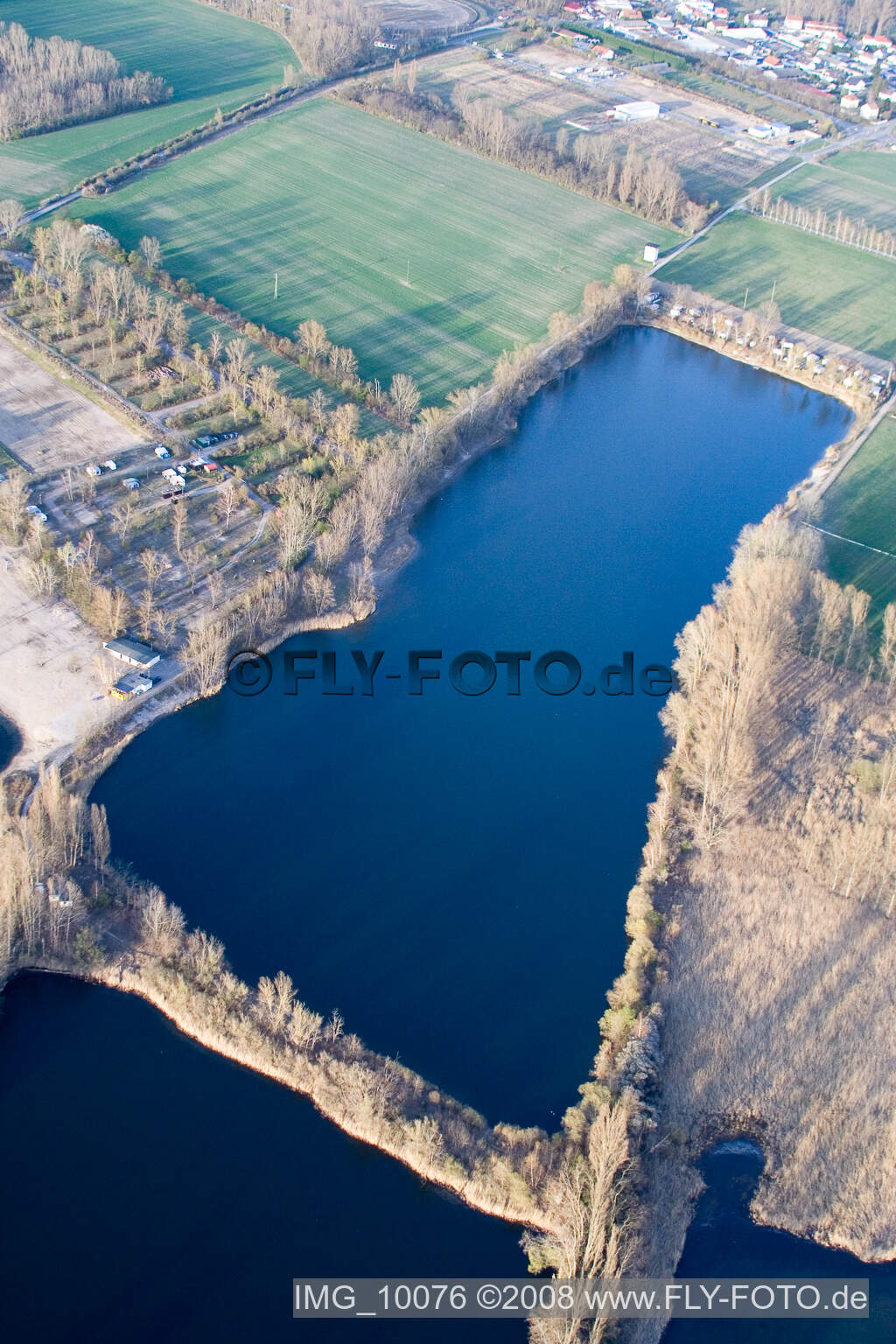 Luftaufnahme von Altrip, Naherholungsgebiet Blaue Adria im Bundesland Rheinland-Pfalz, Deutschland