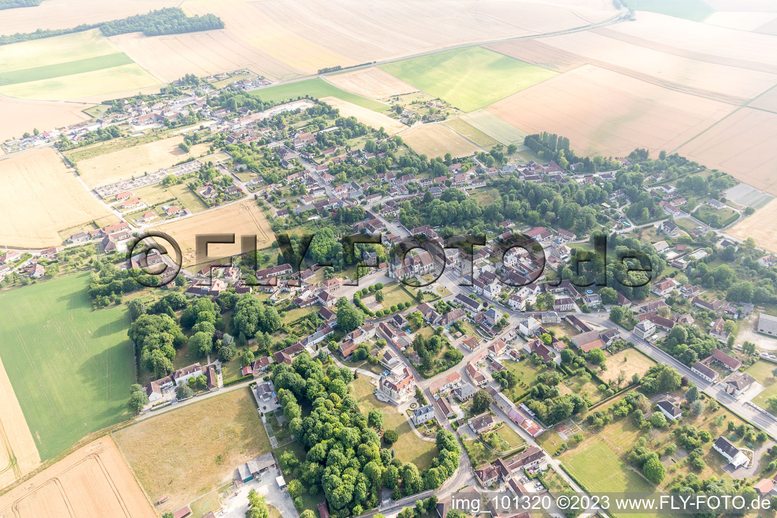 Luftbild von Auxon im Bundesland Aube, Frankreich