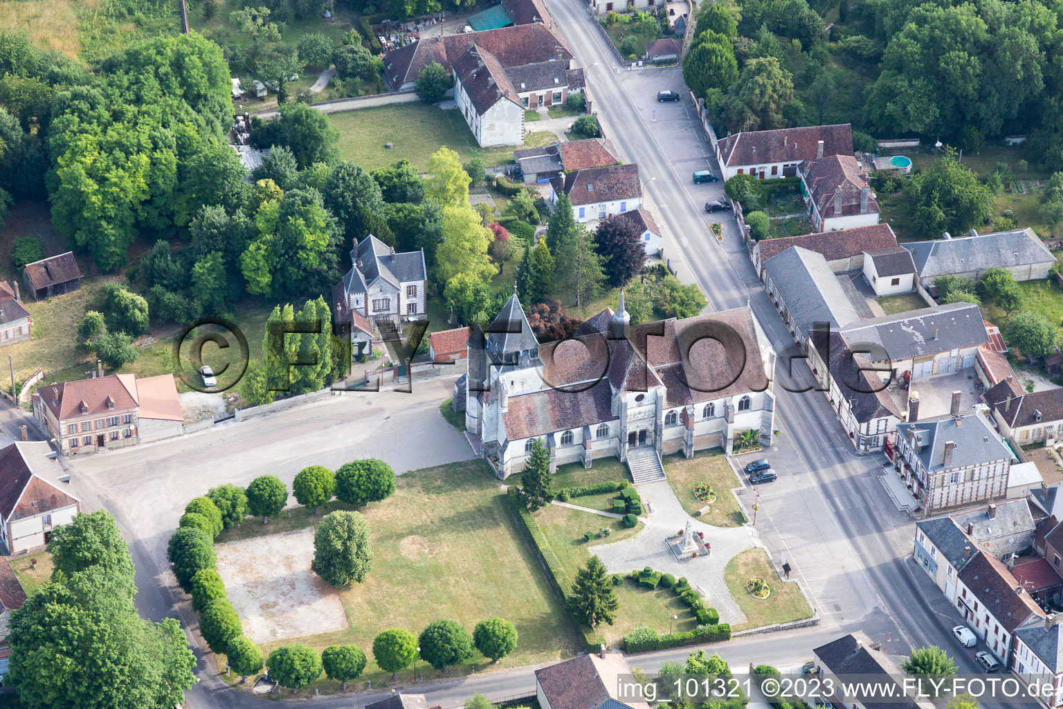 Luftaufnahme von Auxon im Bundesland Aube, Frankreich