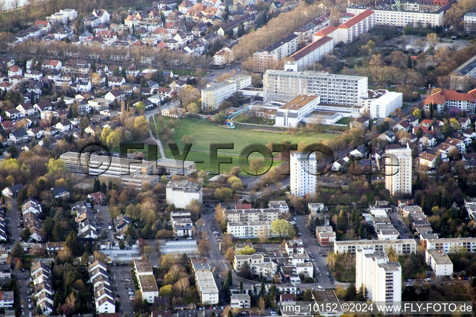 Lindenhof, Niederfeld von Süden in Mannheim im Bundesland Baden-Württemberg, Deutschland