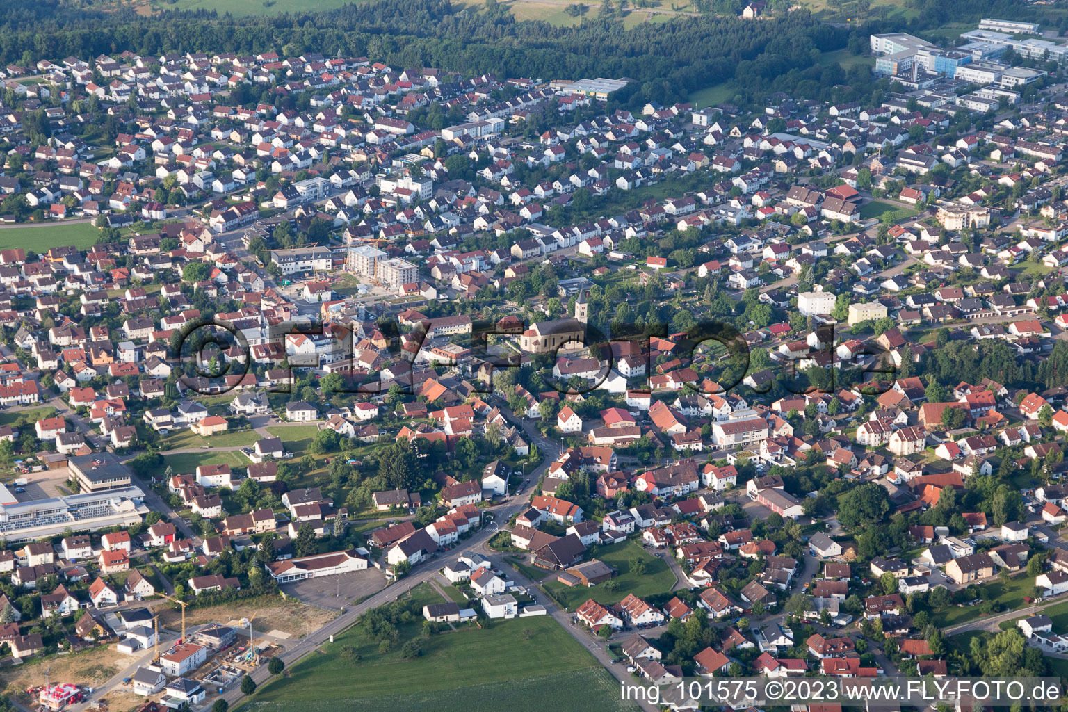 Luftaufnahme von Mutlangen im Bundesland Baden-Württemberg, Deutschland