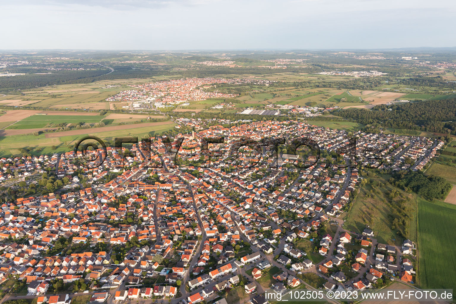 Luftaufnahme von Ortsteil Sankt Leon in St. Leon-Rot im Bundesland Baden-Württemberg, Deutschland