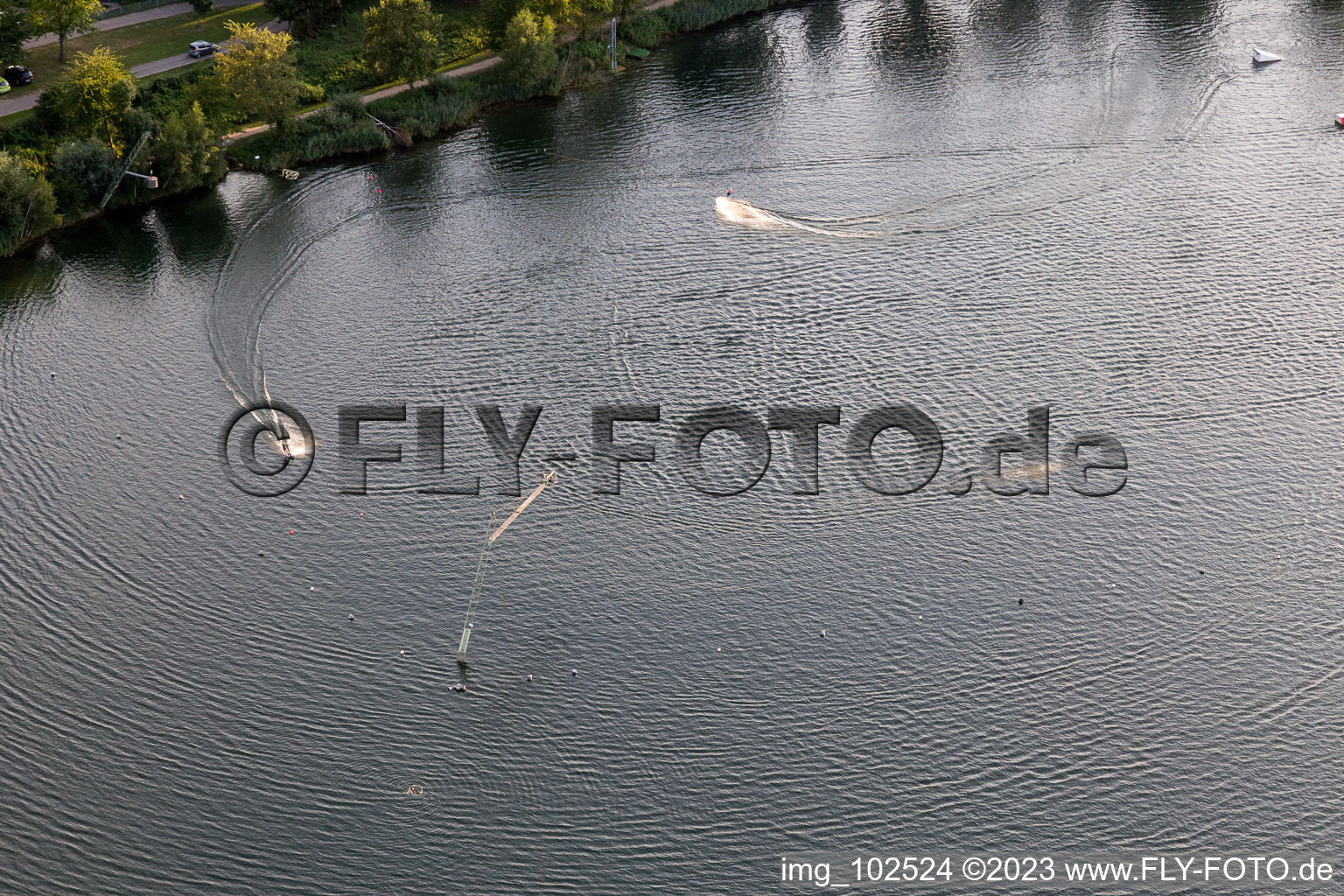 Sankt Leon, St. Leoner See, Wasserskianlage in St. Leon-Rot im Bundesland Baden-Württemberg, Deutschland aus der Luft betrachtet