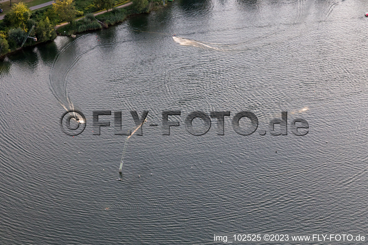 Drohnenaufname von Sankt Leon, St. Leoner See, Wasserskianlage in St. Leon-Rot im Bundesland Baden-Württemberg, Deutschland