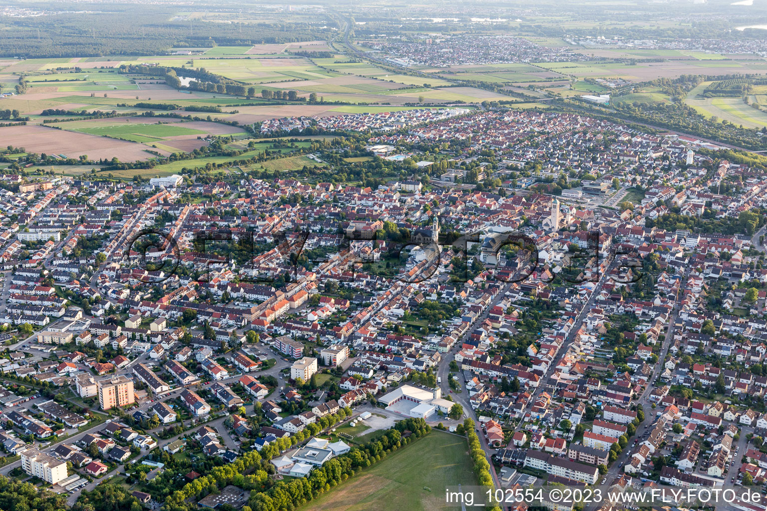 Hockenheim im Bundesland Baden-Württemberg, Deutschland von einer Drohne aus