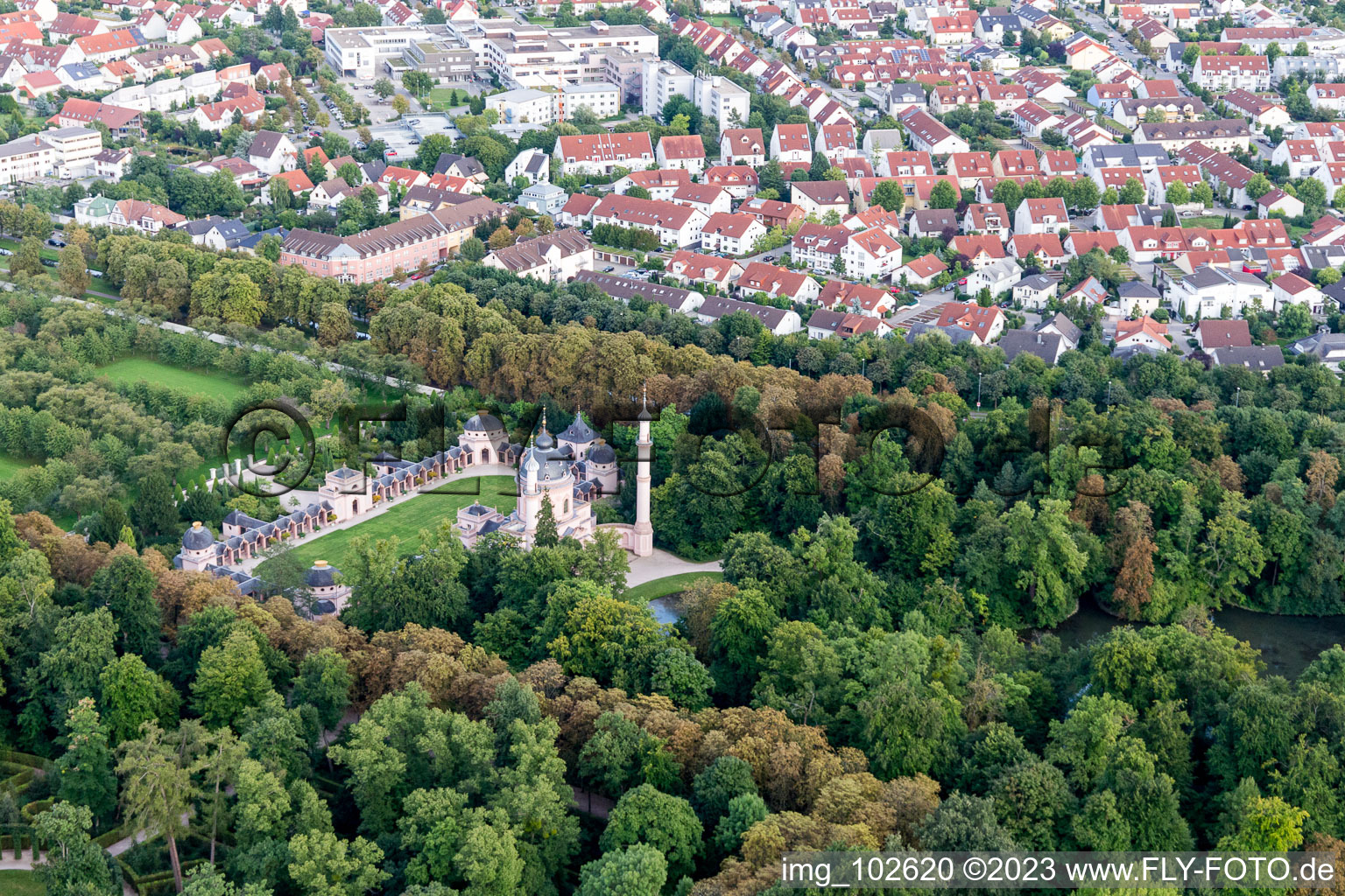 Luftaufnahme von Schwetzingen im Bundesland Baden-Württemberg, Deutschland
