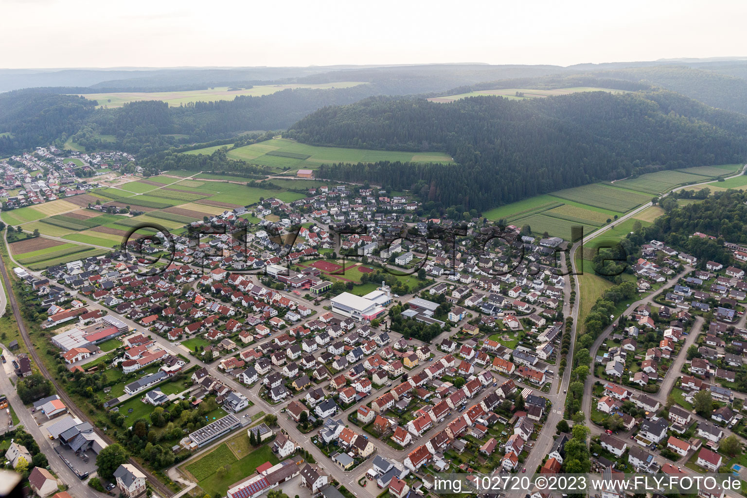 Mühlheim an der Donau im Bundesland Baden-Württemberg, Deutschland aus der Luft