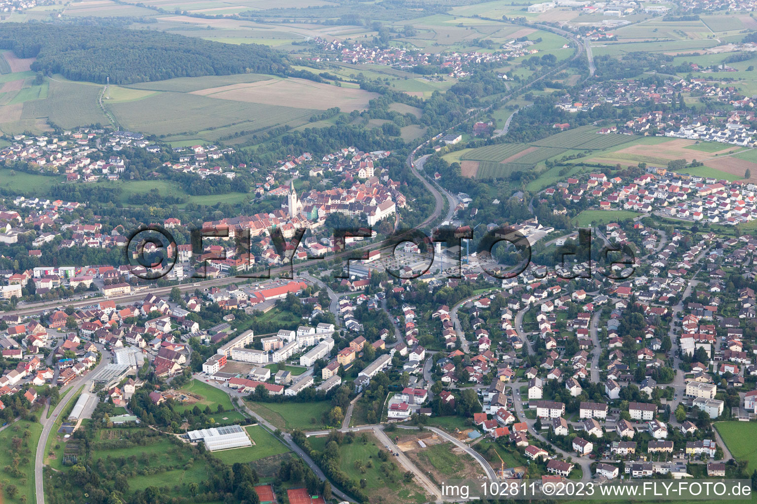 Engen im Bundesland Baden-Württemberg, Deutschland von oben gesehen