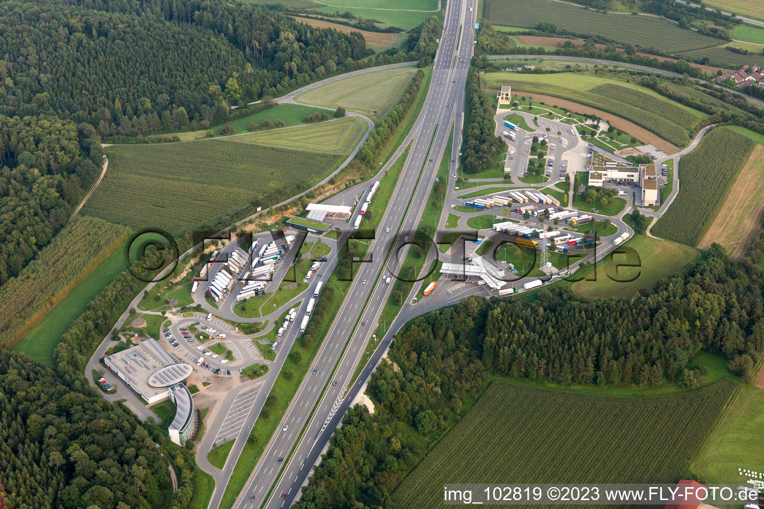 Engen im Bundesland Baden-Württemberg, Deutschland von der Drohne aus gesehen