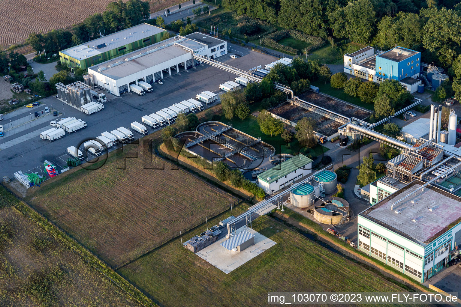 Hüttenfeld im Bundesland Hessen, Deutschland von einer Drohne aus