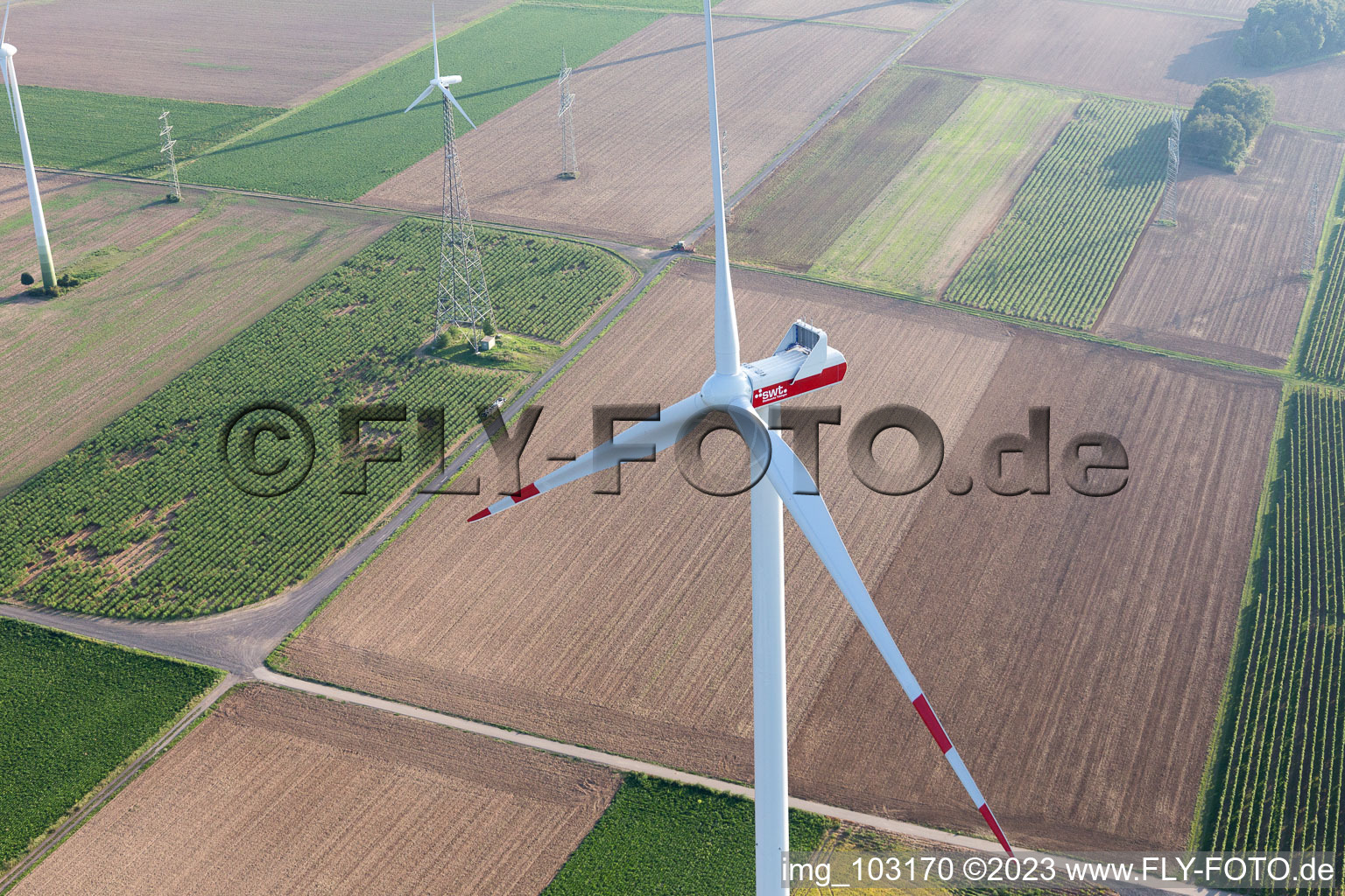 Luftbild von Blödesheim, Windkraftanlagen im Bundesland Rheinland-Pfalz, Deutschland