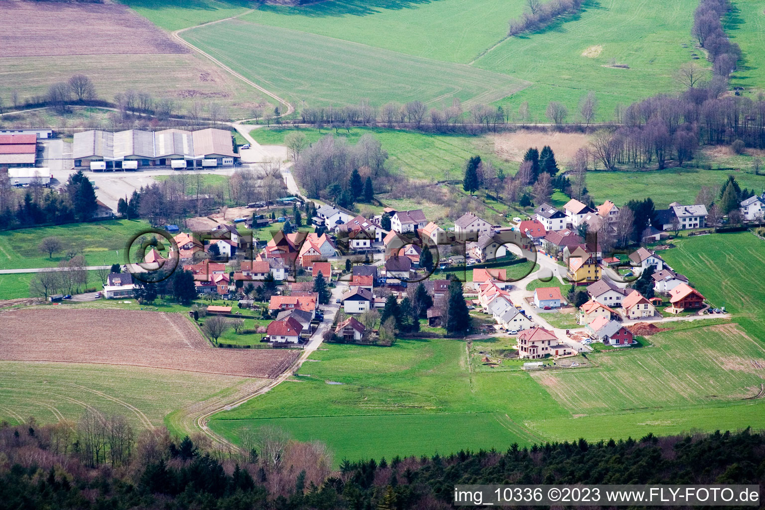 Luftbild von Ortsteil Wahlen in Grasellenbach im Bundesland Hessen, Deutschland