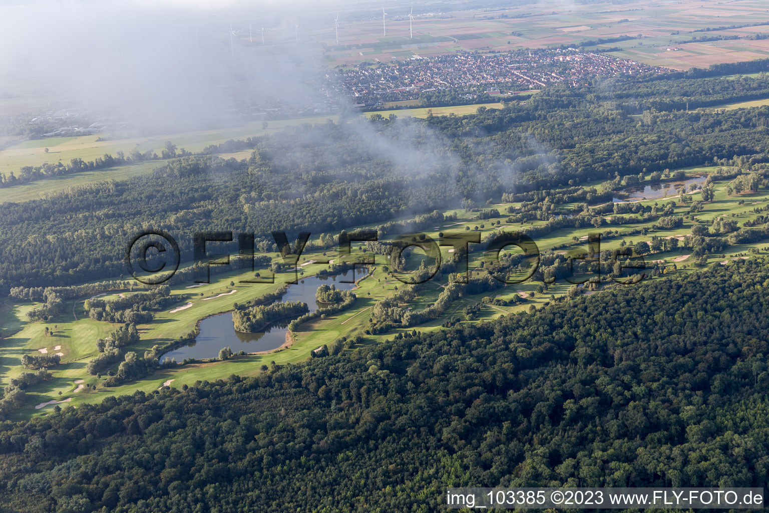 Essingen, Golfplatz im Bundesland Rheinland-Pfalz, Deutschland vom Flugzeug aus