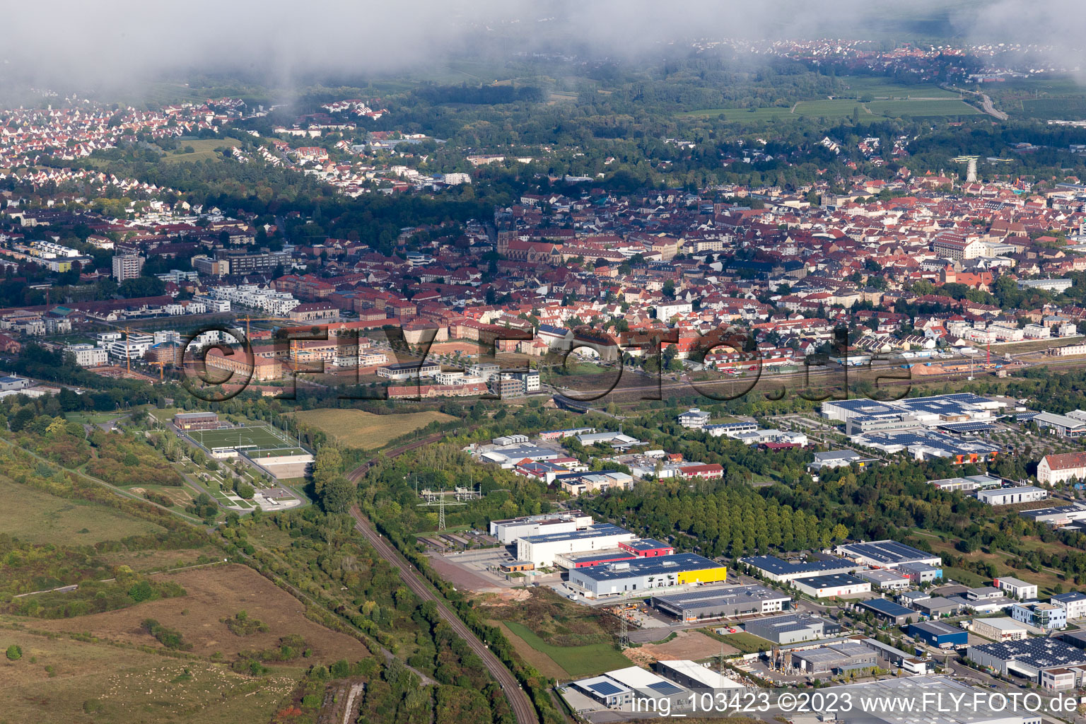 Luftbild von LD-Queicheim in Landau in der Pfalz im Bundesland Rheinland-Pfalz, Deutschland