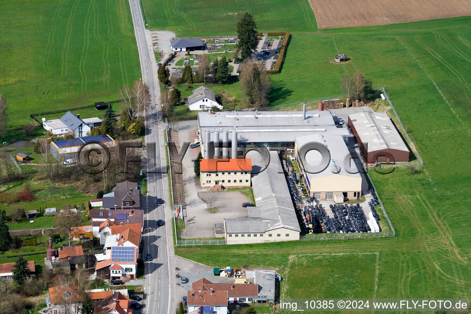 Gewerbegebiet und Firmenansiedlung Pedex GmbH im Ortsteil Affolterbach in Wald-Michelbach im Bundesland Hessen, Deutschland