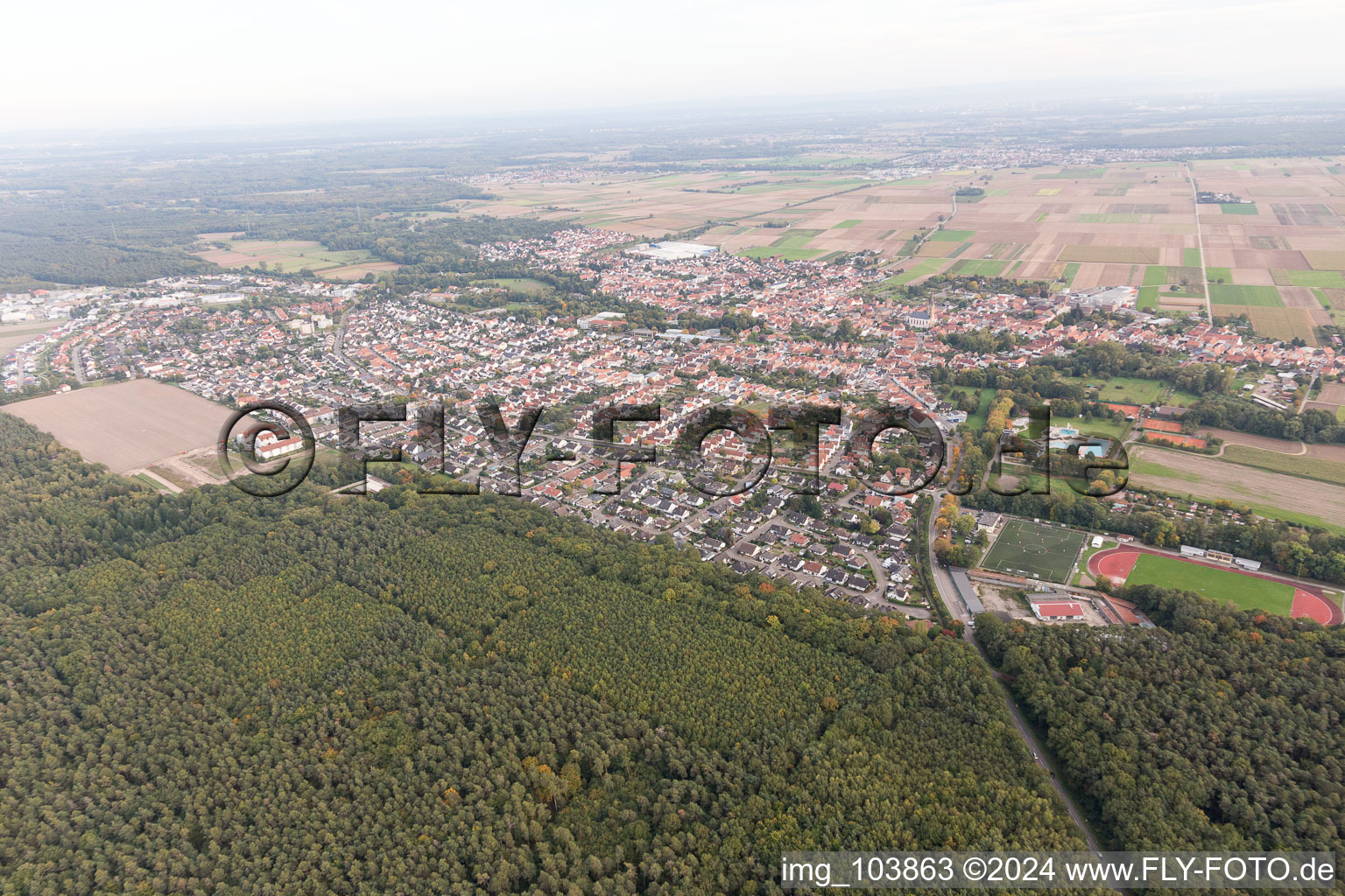 Luftbild von Bellheim im Bundesland Rheinland-Pfalz, Deutschland