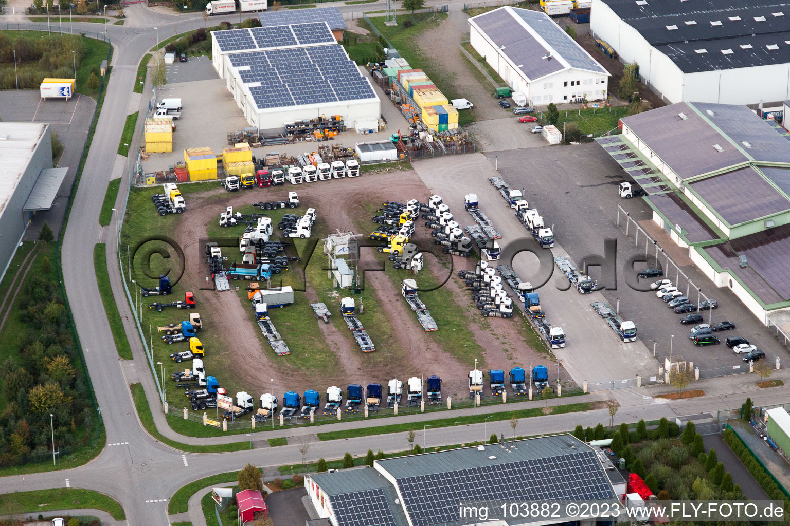 Minderslachen, Industriegebiet Horst in Kandel im Bundesland Rheinland-Pfalz, Deutschland vom Flugzeug aus