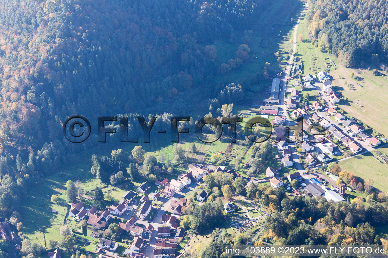 Luftbild von Bobenthal im Bundesland Rheinland-Pfalz, Deutschland