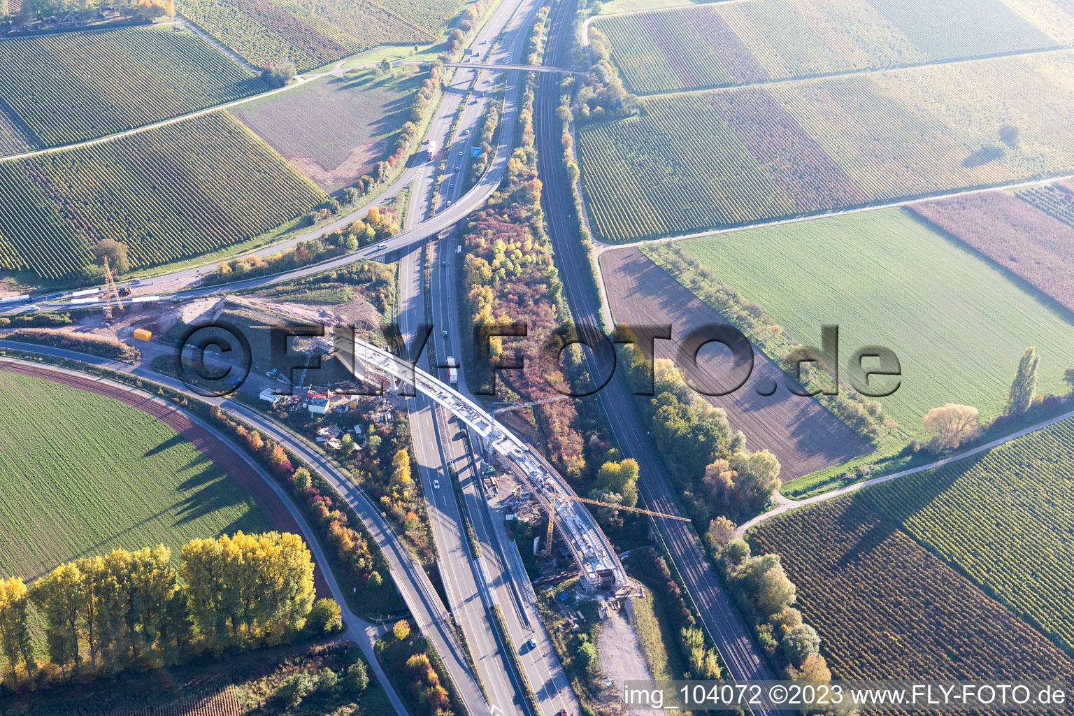 Knöringen im Bundesland Rheinland-Pfalz, Deutschland aus der Luft betrachtet
