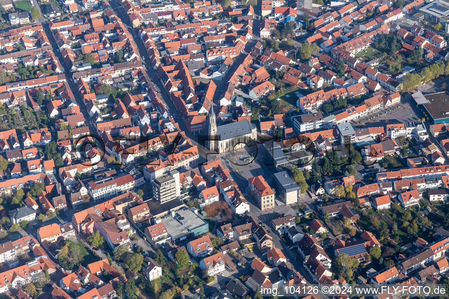 Luftbild von Ortsansicht der Straßen und Häuser der Wohngebiete in Walldorf im Bundesland Baden-Württemberg, Deutschland