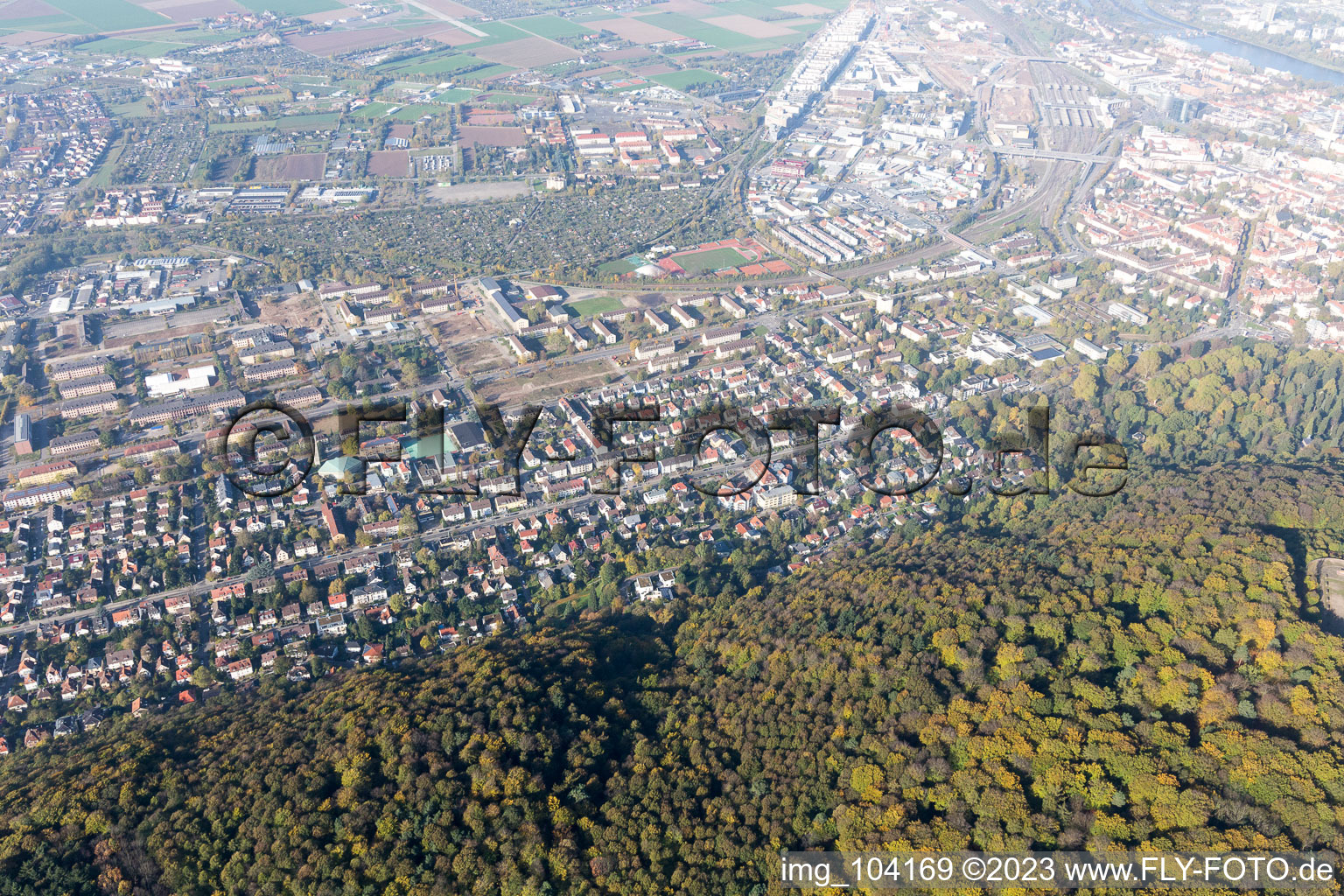 Luftbild von Ortsteil Südstadt in Heidelberg im Bundesland Baden-Württemberg, Deutschland